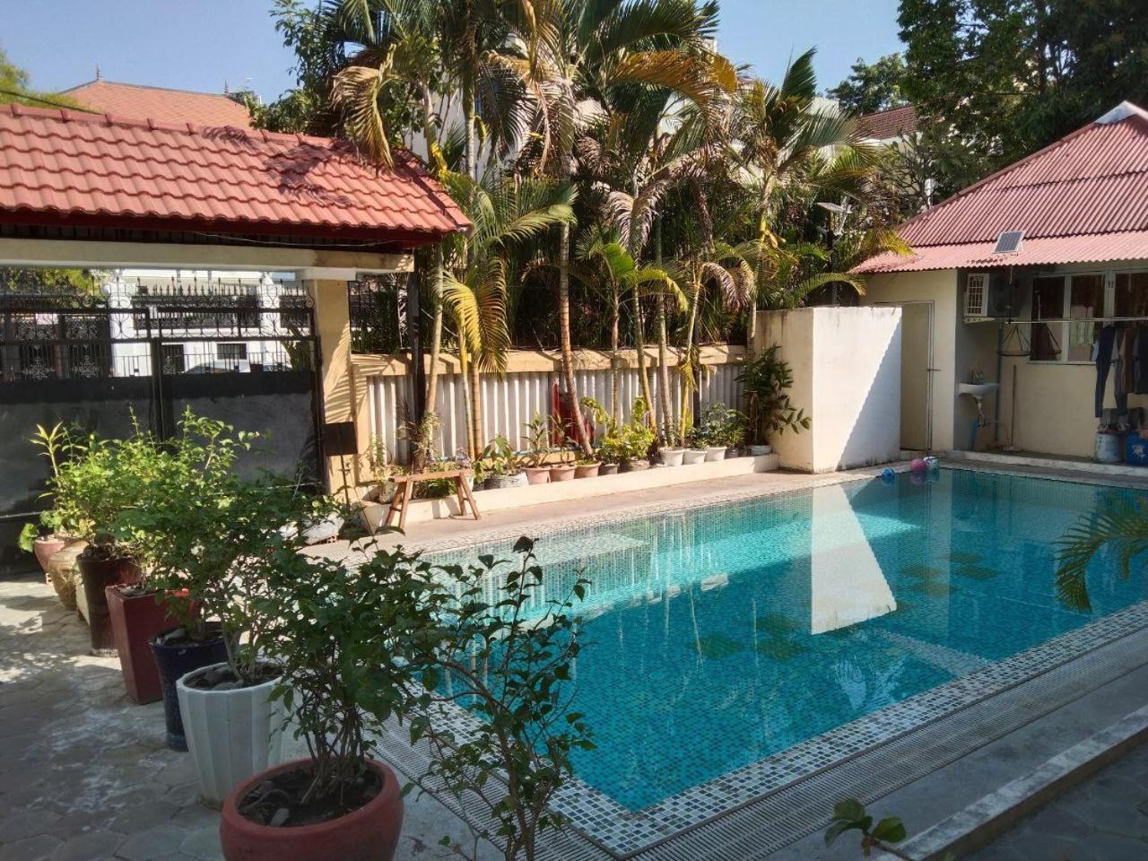 Room 7 - Studio In A Villa 5Mn Walk From The Royal Palace With Swimming Pool พนมเปญ ภายนอก รูปภาพ